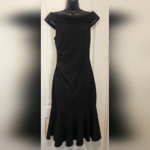 Vince Camuto Black Off The Shoulders Midi Dress Size 6 EUC